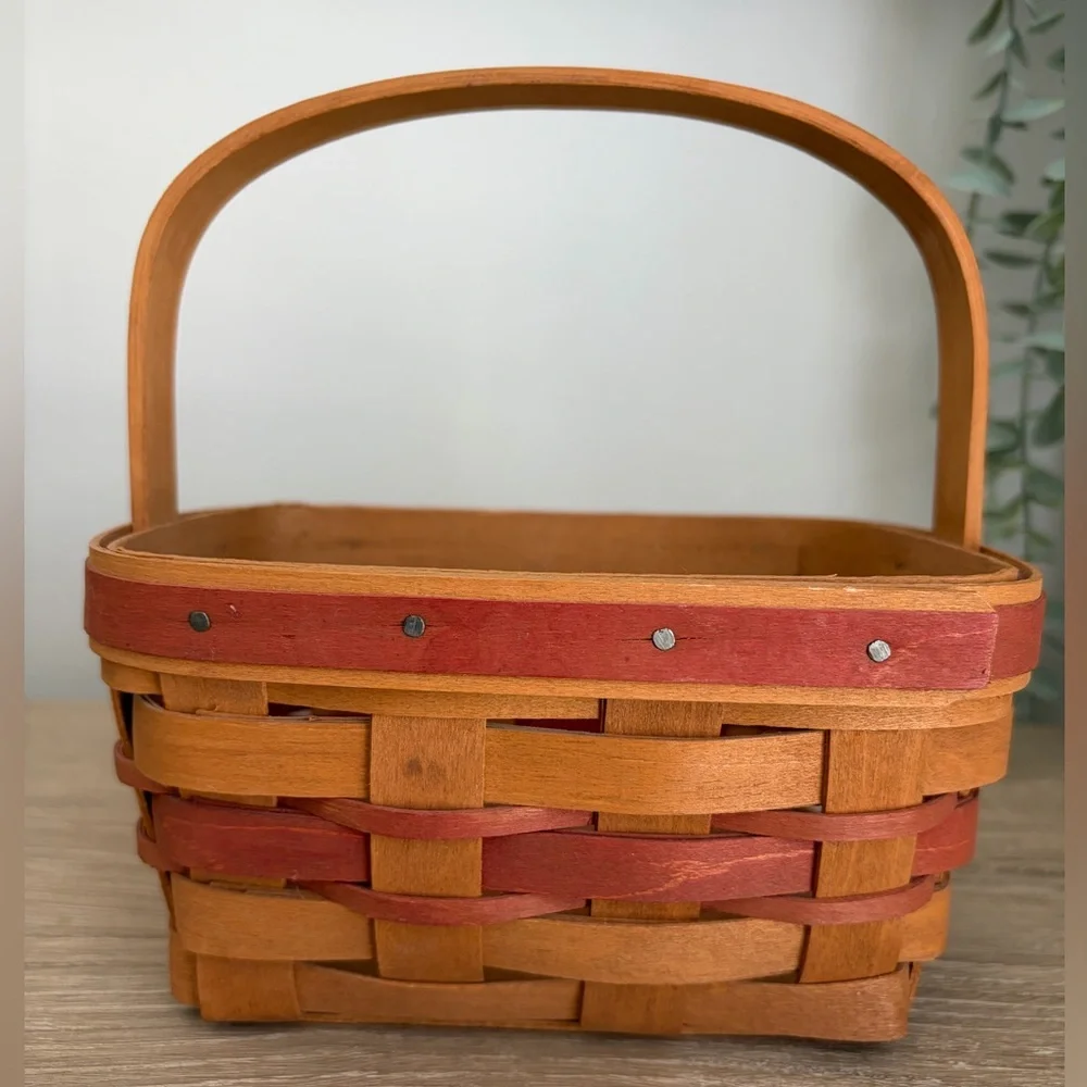 Vintage Longaberger Christmas Collection 1987 Edition Mistletoe Basket Red